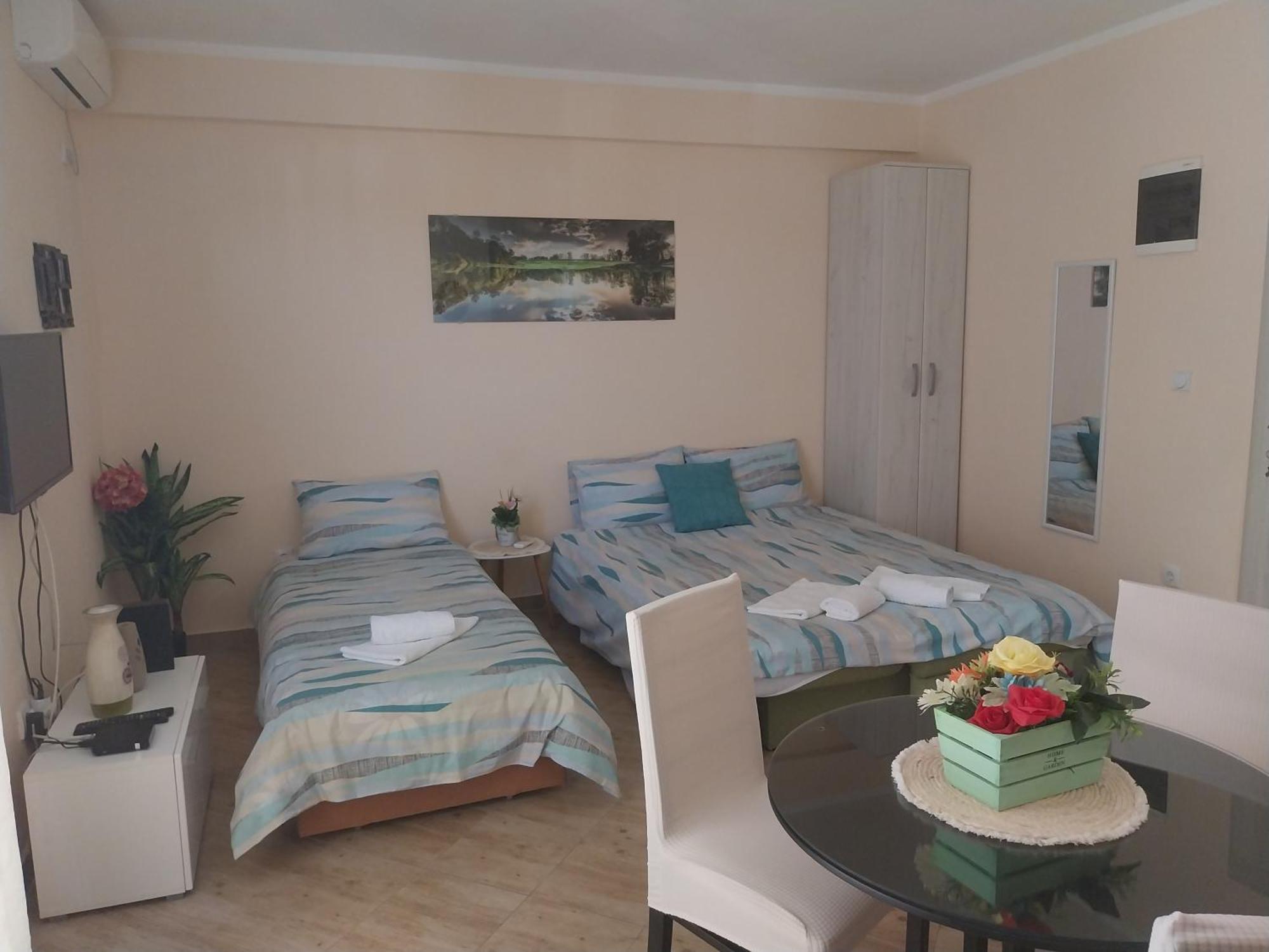 Apartments M&T Tivat Buitenkant foto